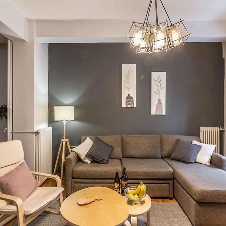 Aris Neos Kosmos Apartment เอเธนส์ ภายนอก รูปภาพ